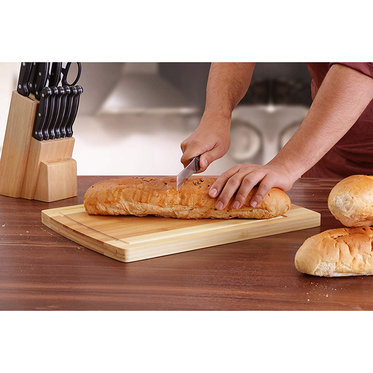 TWO-TONE BAMBOO CUTTING BOARD S3