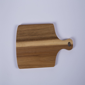 ACACIA WOOD CUTTING BOARD