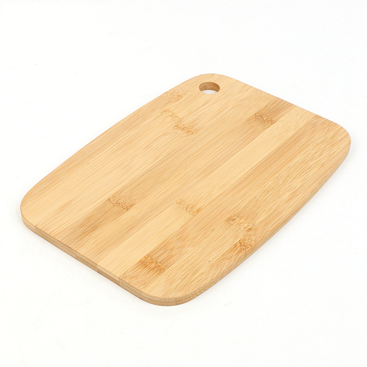 BAMBOO CUTTING BOARD