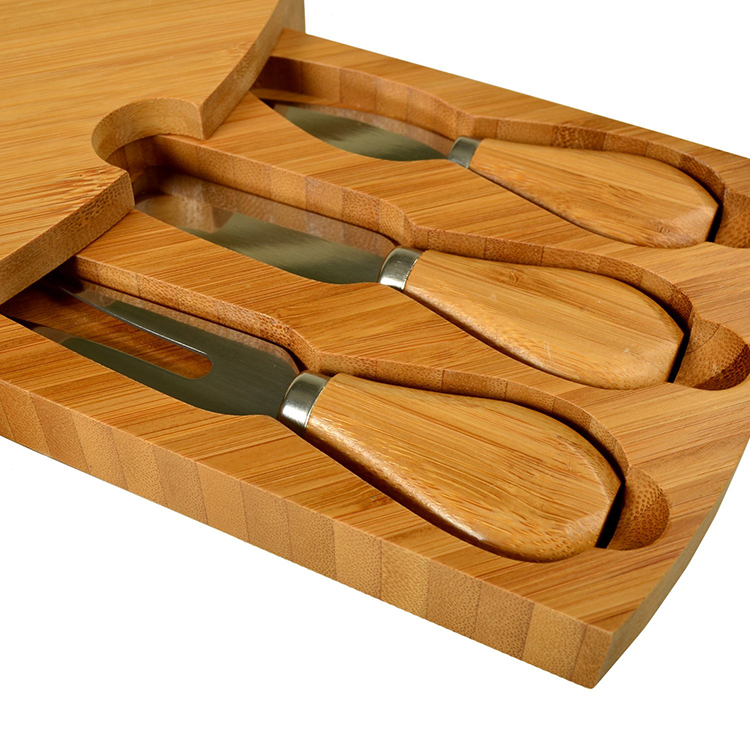 BAMBOO CHEESE SLICER BOARD