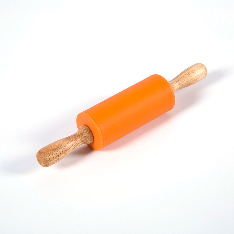 High-Quality-Kitchen-Helper-Bamboo-Wood-Rolling1