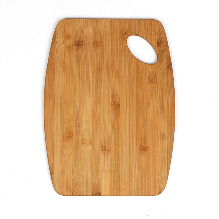BAMBOO CUTTING BOARD
