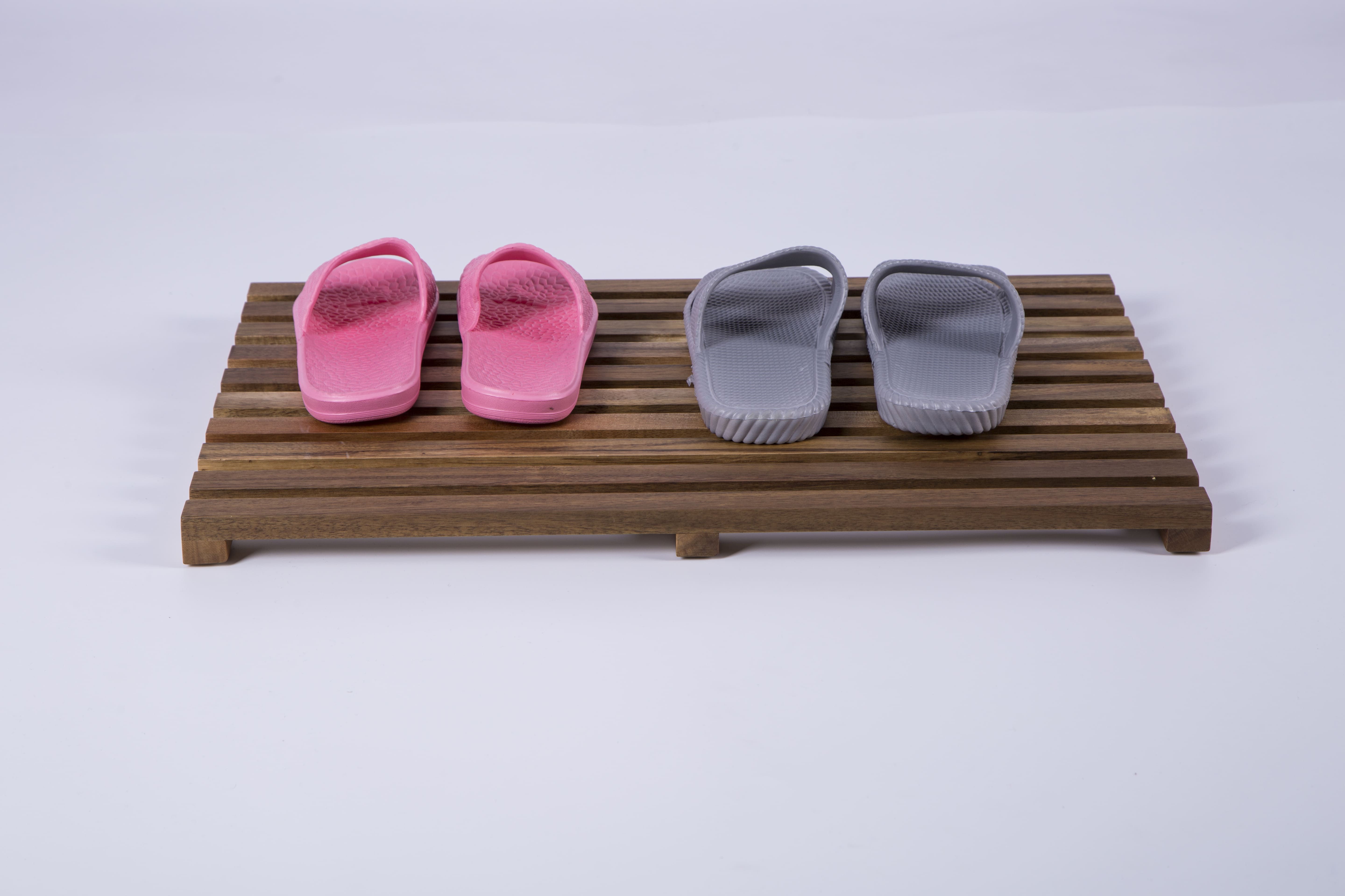 ACACIA WOOD BATH MAT