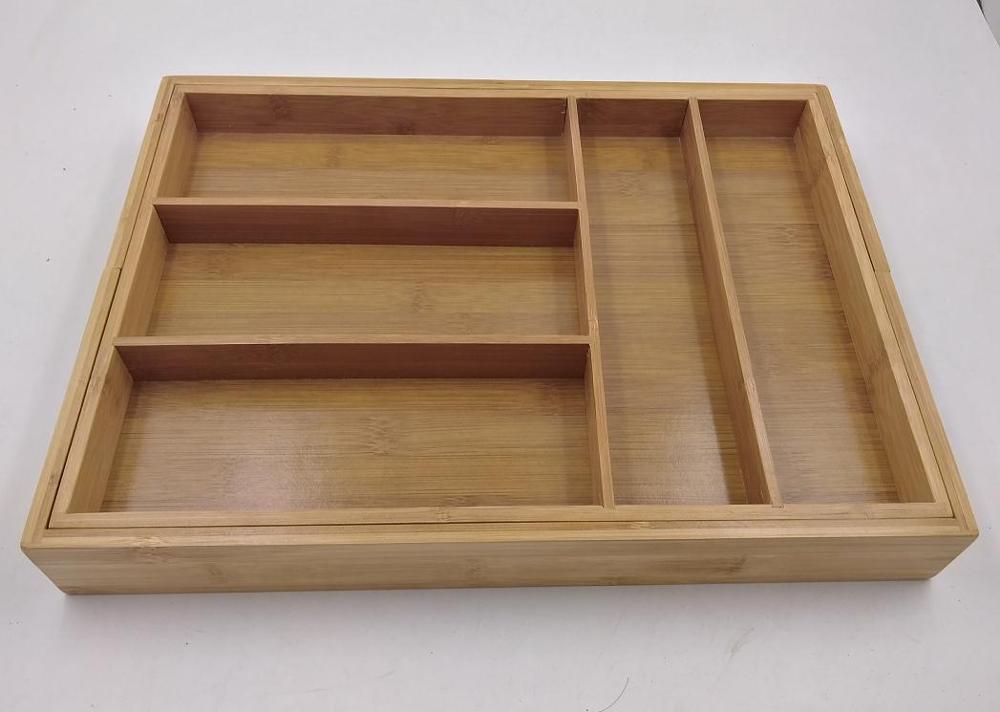 Eco-friendly-Bamboo-Expandable-Cutlery-Drawer-Organizer