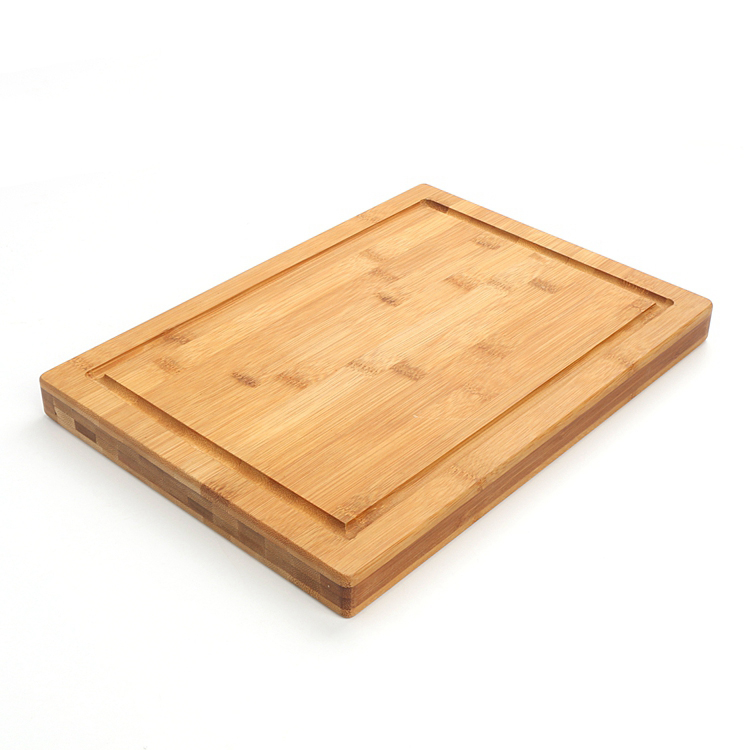 BAMBOO CUTTING BOARD