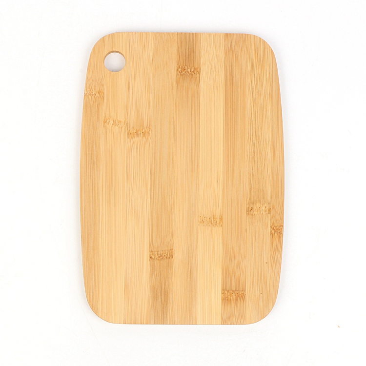 BAMBOO CUTTING BOARD